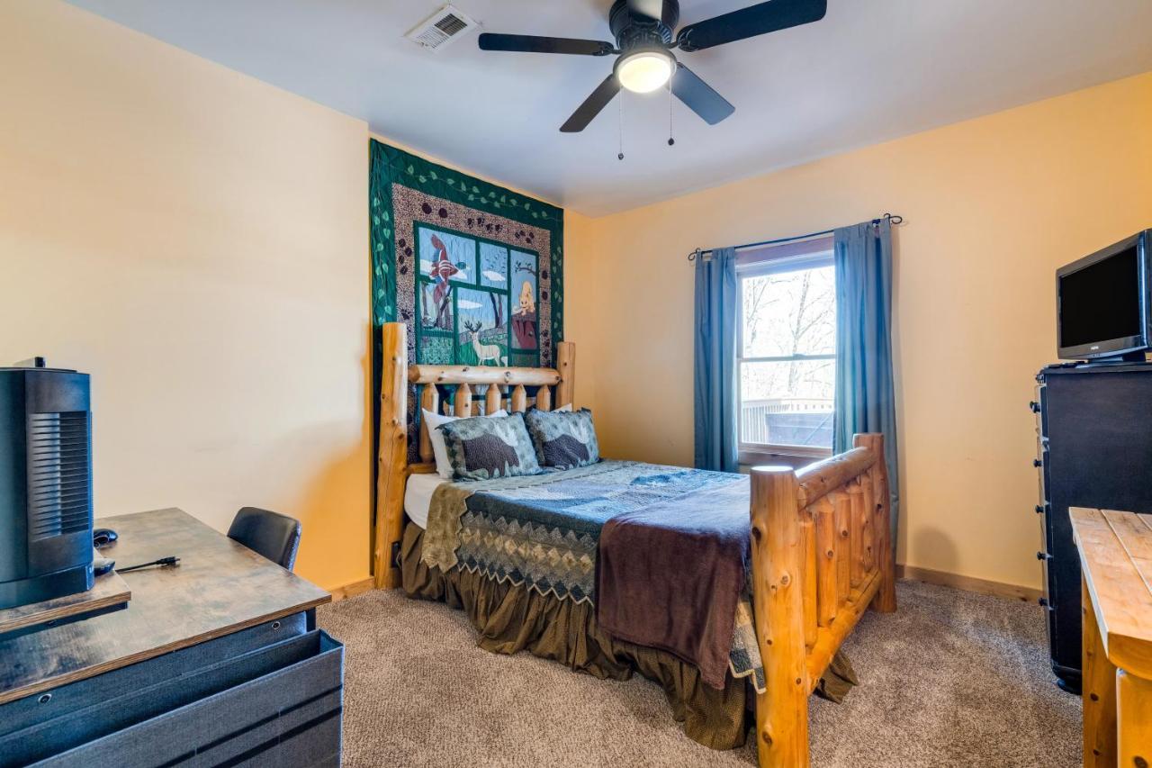 Blue Ridge Bear Bungalow Экстерьер фото