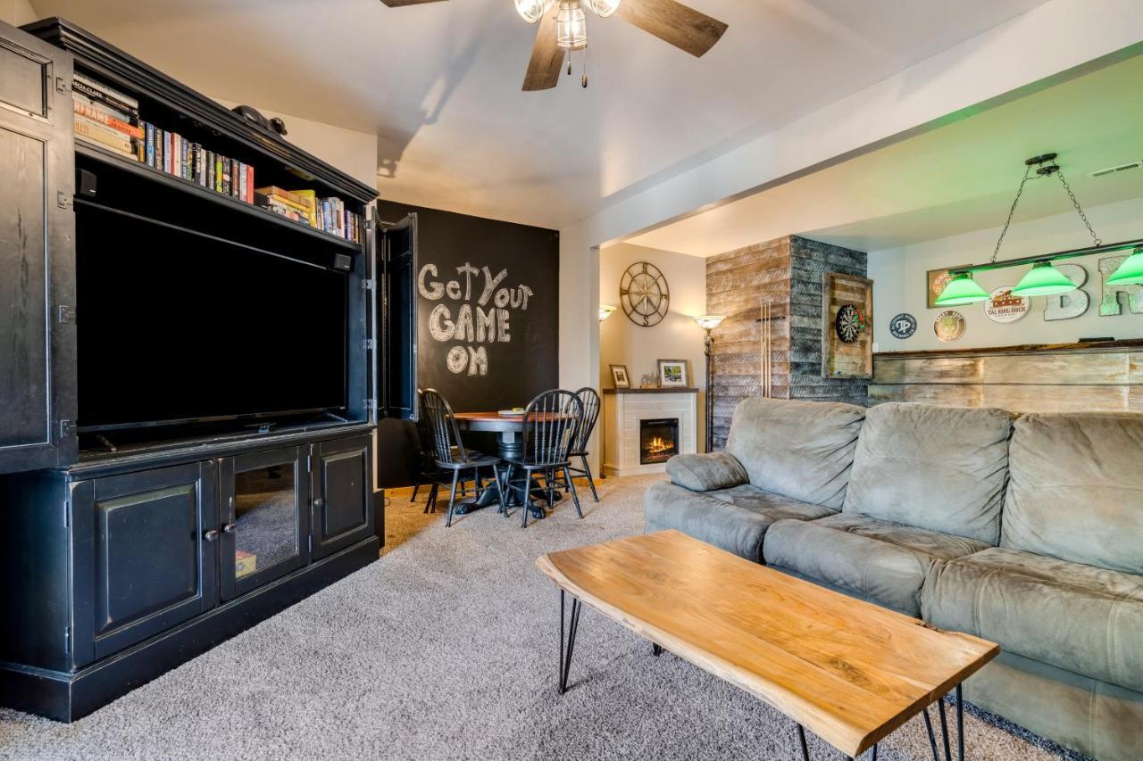 Blue Ridge Bear Bungalow Экстерьер фото