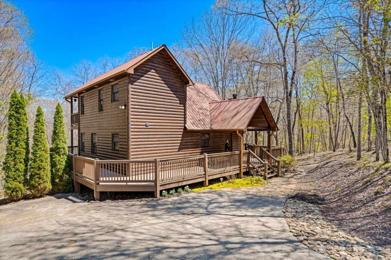 Blue Ridge Bear Bungalow Экстерьер фото
